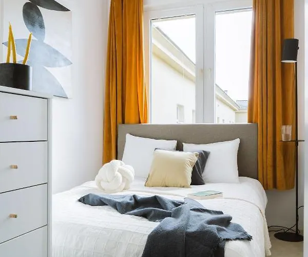 Concierge Eclectic Design * وارسو